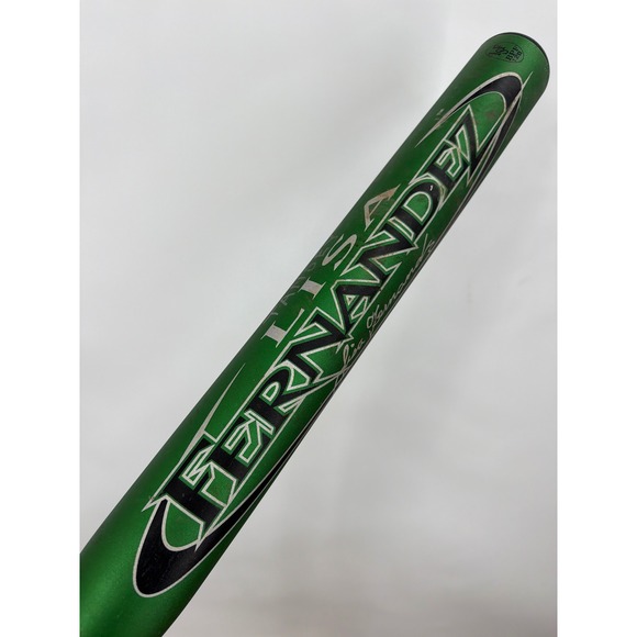 Louisville Slugger Other - Louisville Slugger Lisa Fernandez FP704 Fastpitch Softball Bat 33/25 1.20BPF